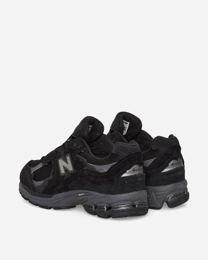 2002DX Sneakers Black / Magnet