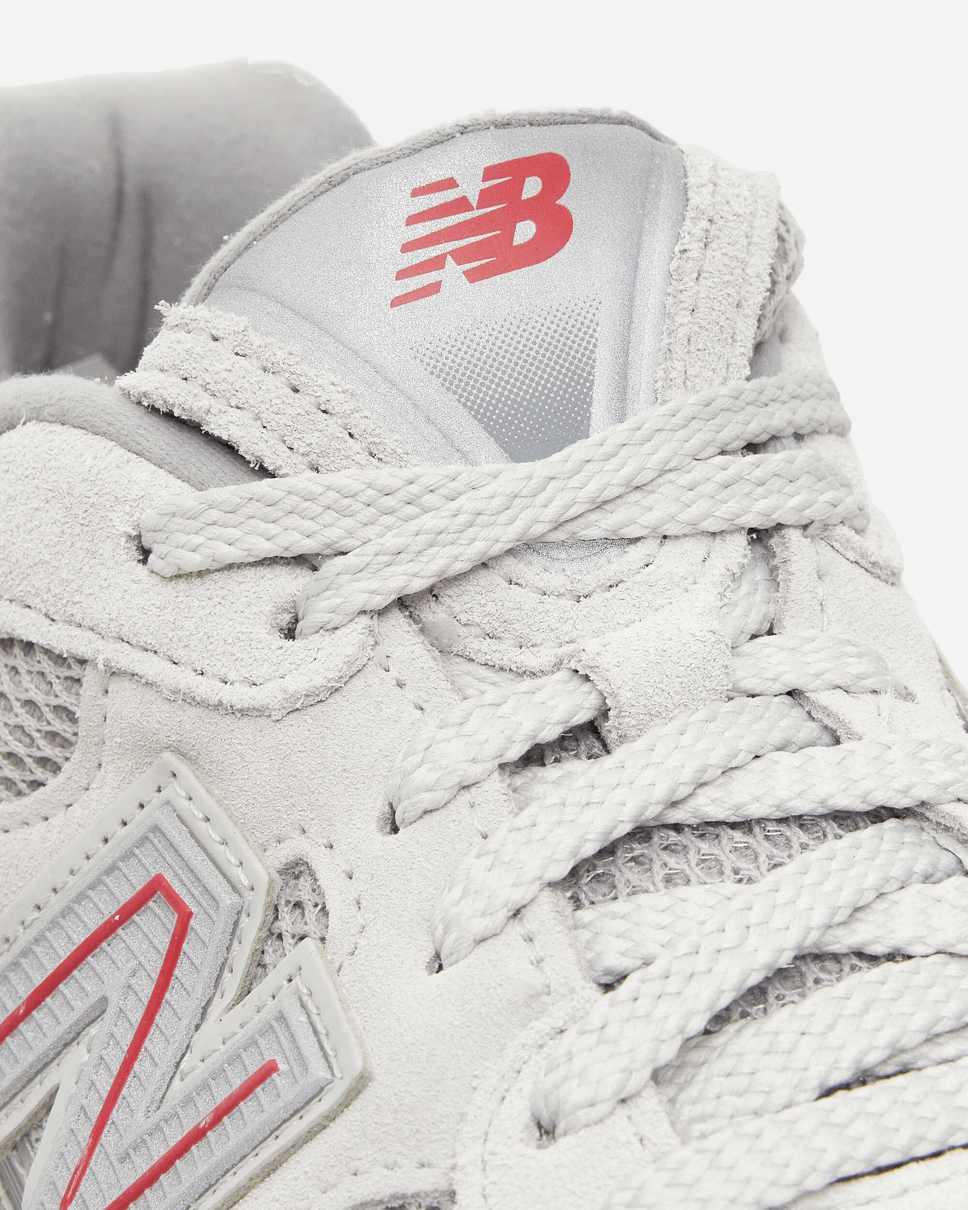 2010 Sneakers Silver Metallic / Team Red