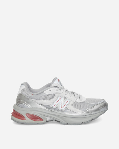 2010 Sneakers Silver Metallic / Team Red