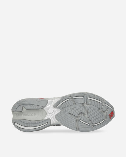2010 Sneakers Silver Metallic / Team Red
