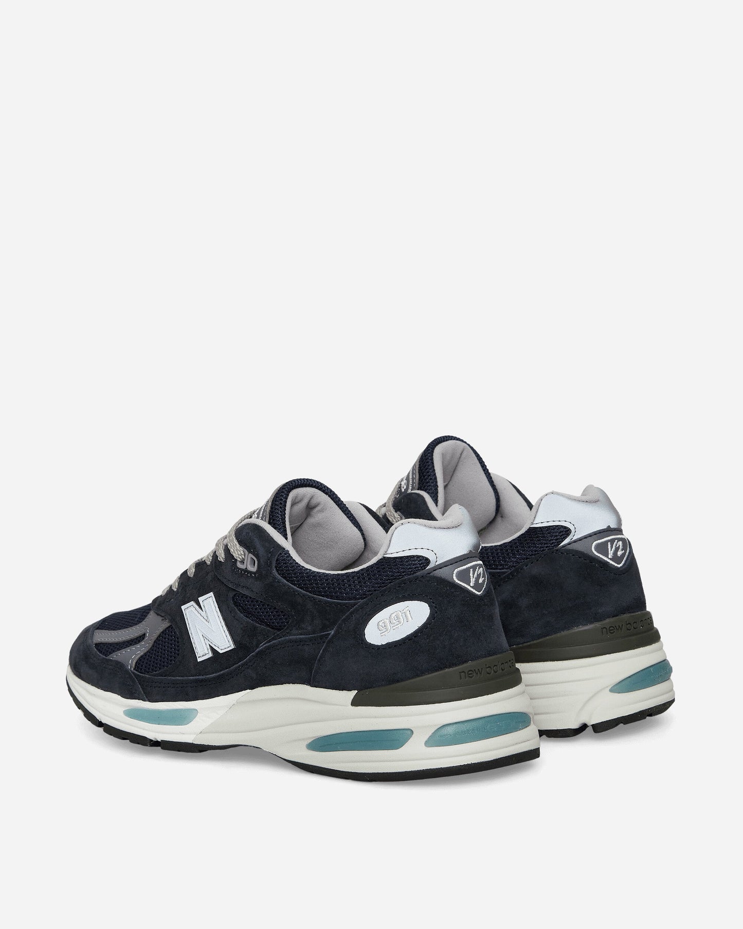 Made in UK 991v2 Sneakers Dark Navy / Smoked Pearl / Silver