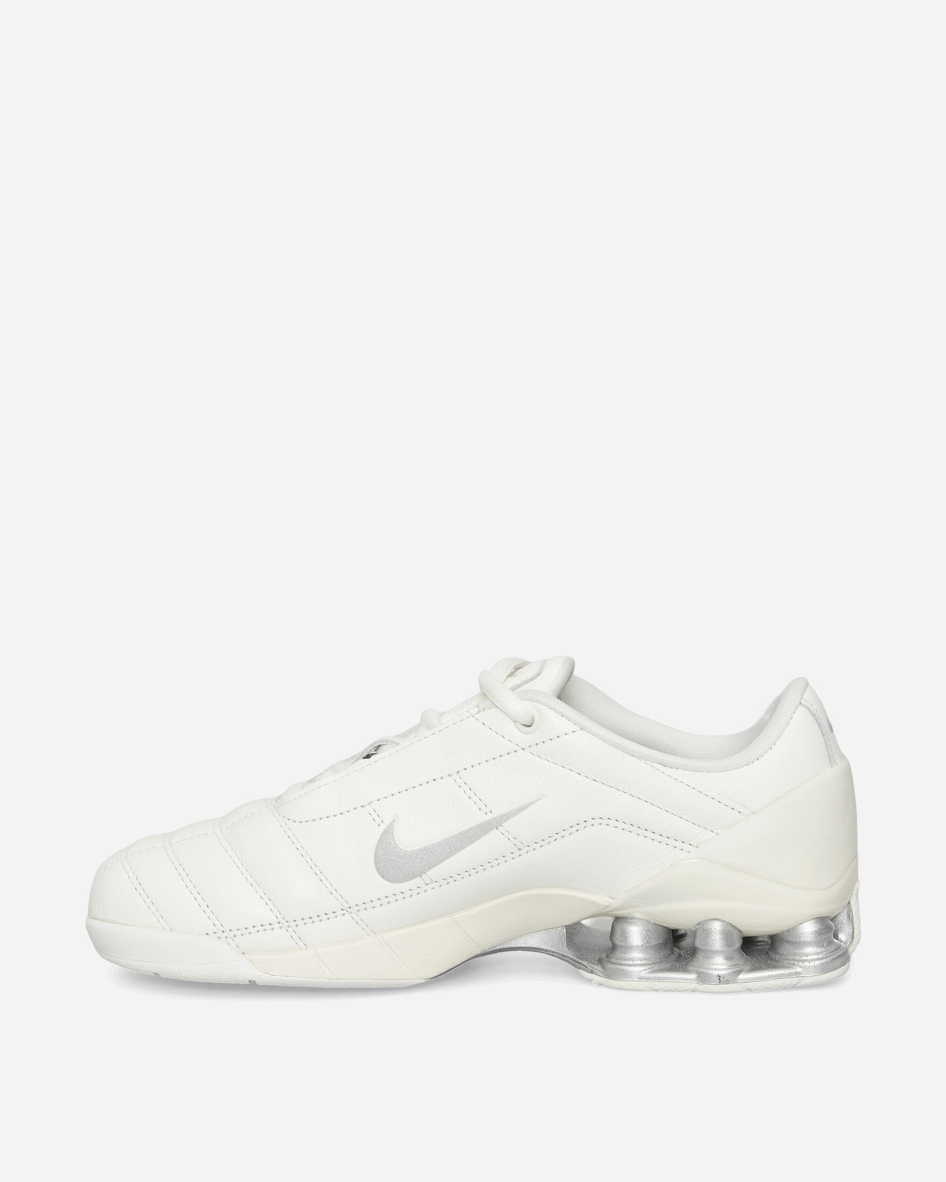 Women's T90 Shox Magia Sneakers Sail / Metallic Silver