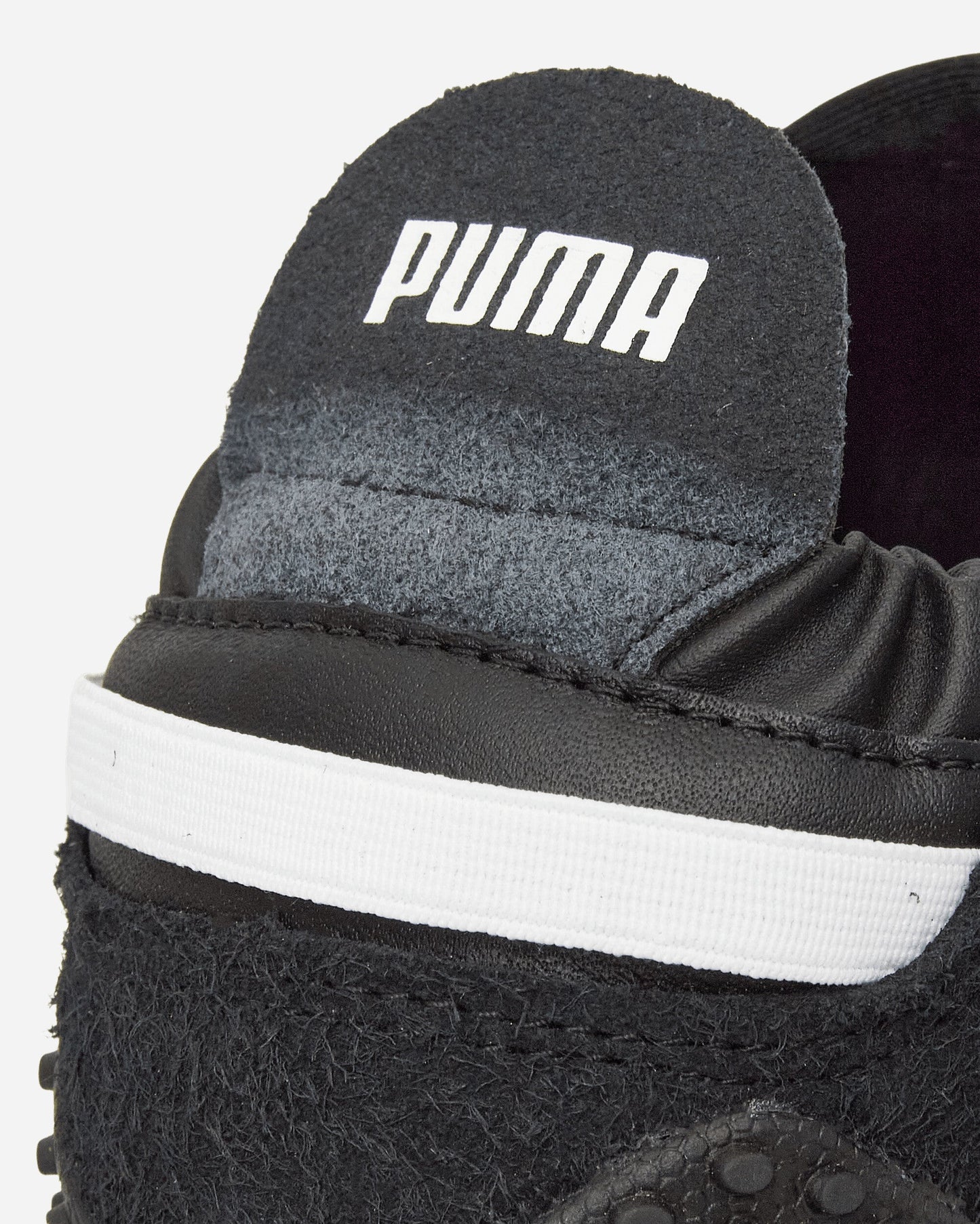Women's Mostro Move Sneakers Black / White