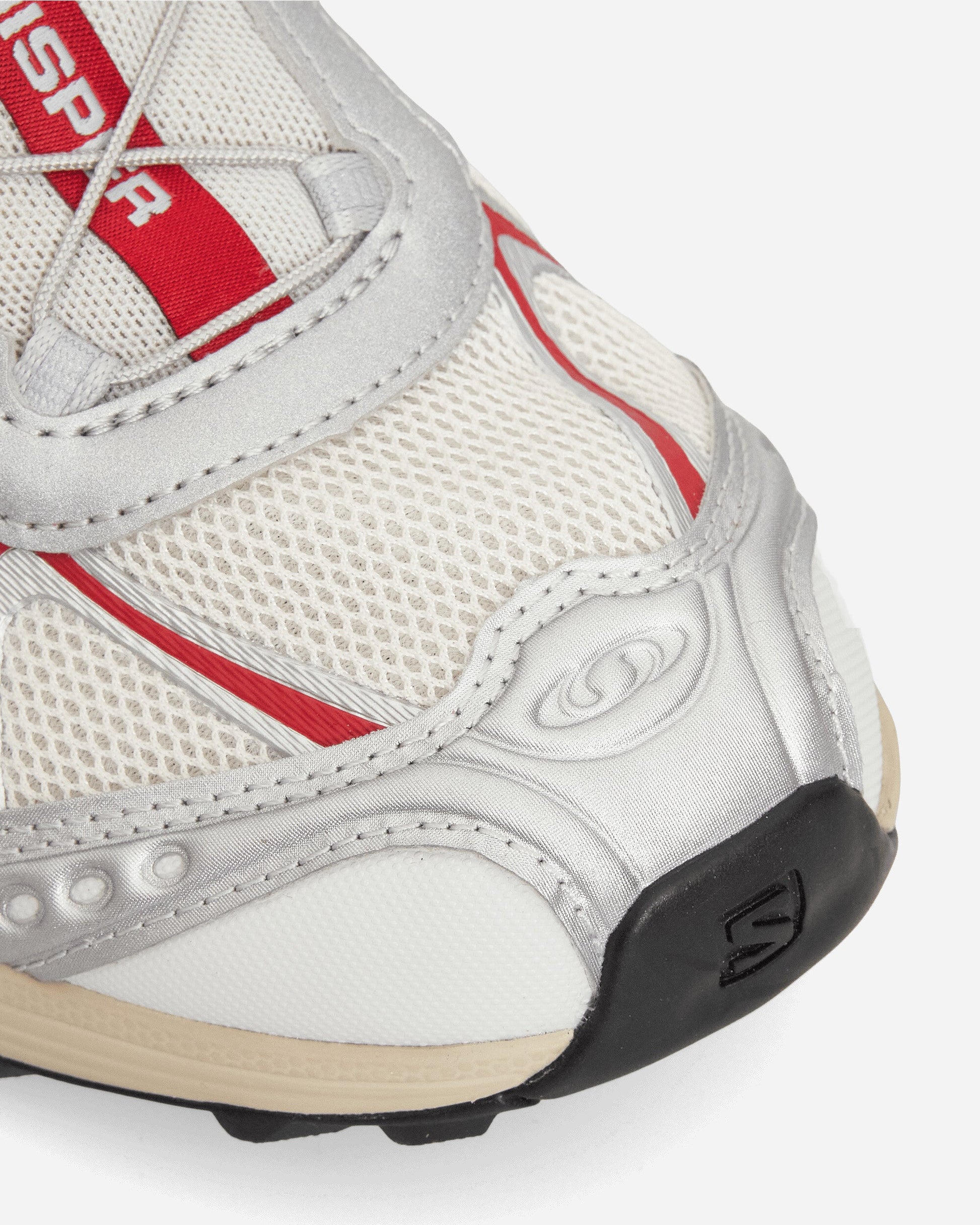 XT-Whisper Sneakers Almond Milk / Silver / Lava Falls