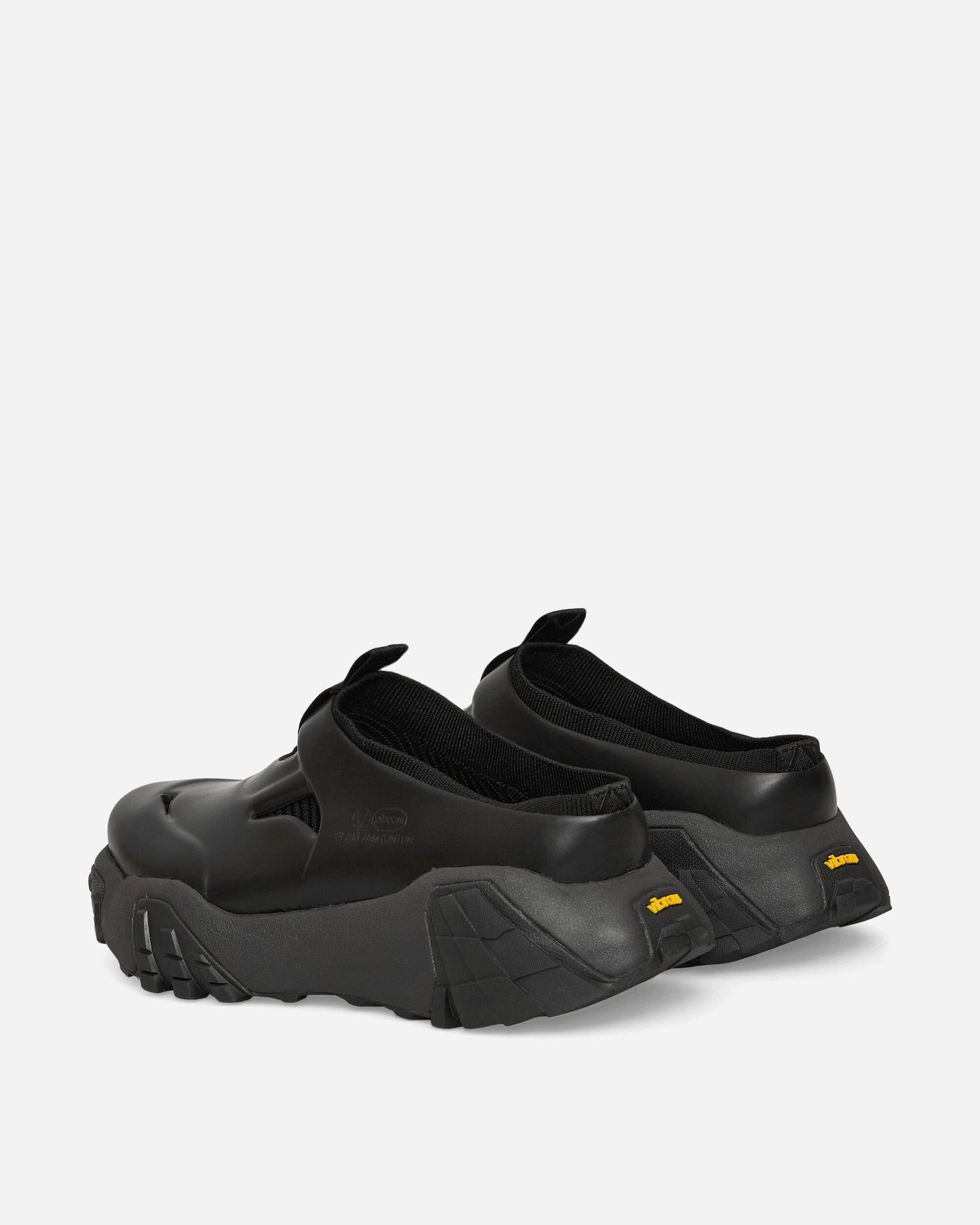 Vibram Rubber Core Sabot Black