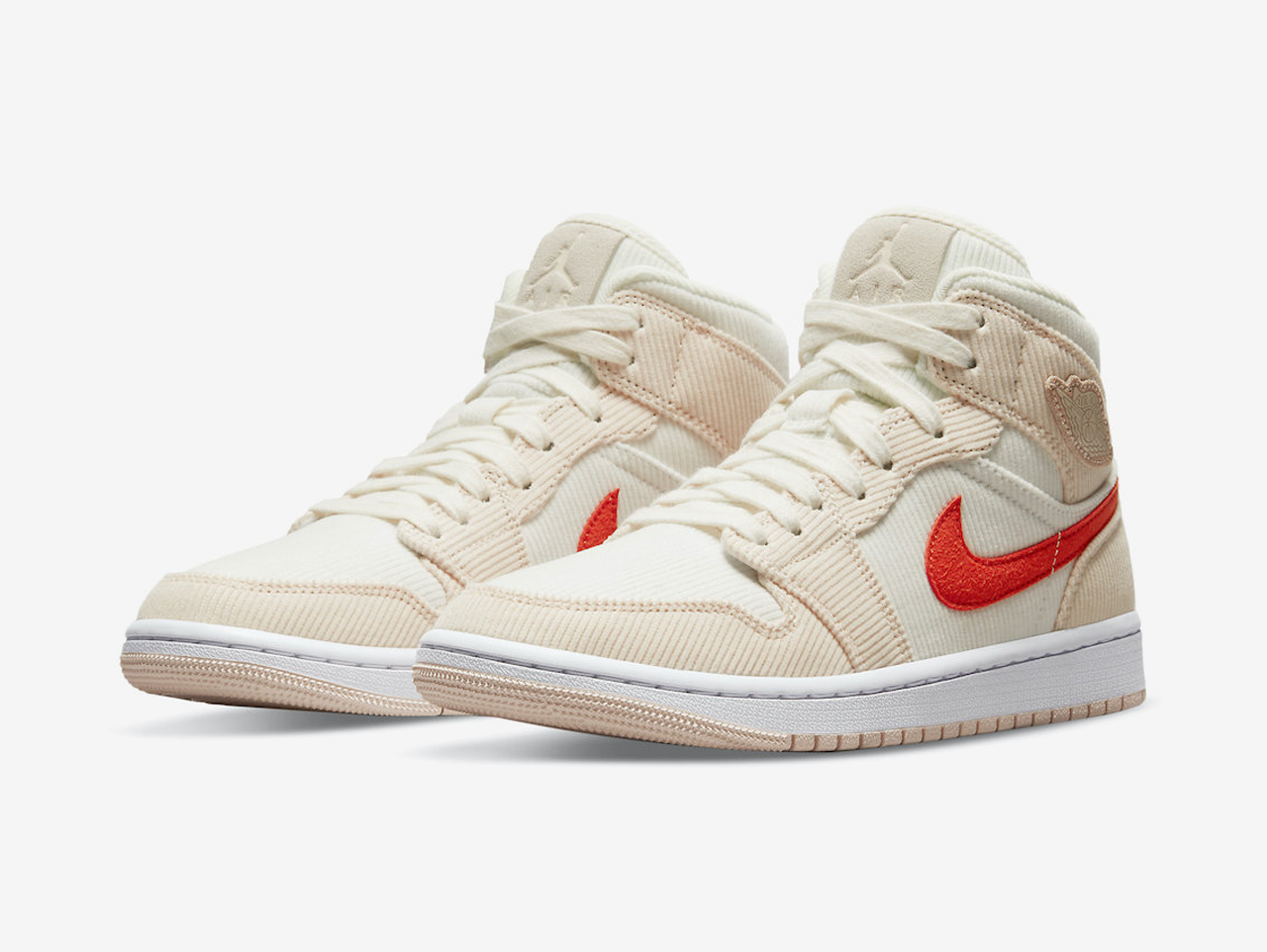 Air Jordan 1 Mid SE Corduroy Sail (W)