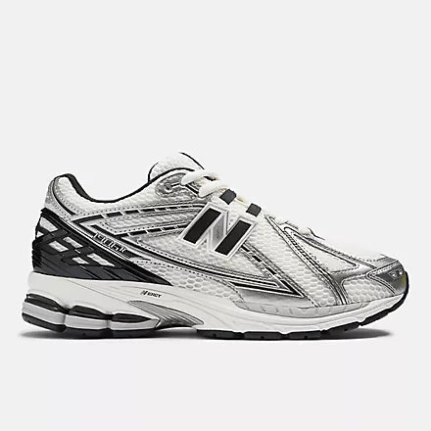 Men's1906R New Balance "Silver Metallic Black"