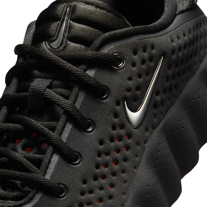 Nike Mind 002 Pregame Black Chrome (W)