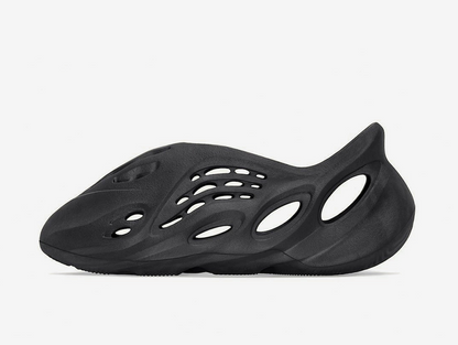 Yeezy Foam RNNR Onyx