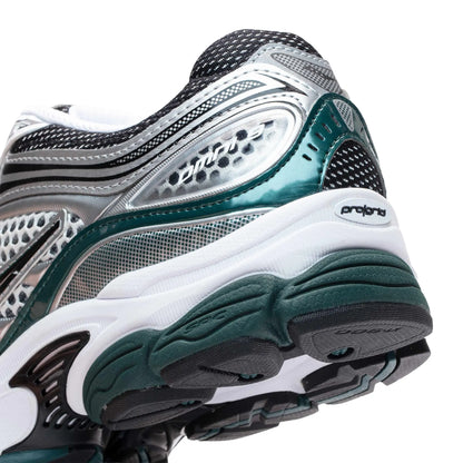 Saucony Progrid Omni 9 White Pine Green