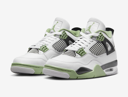 Air Jordan 4 Seafoam (W)